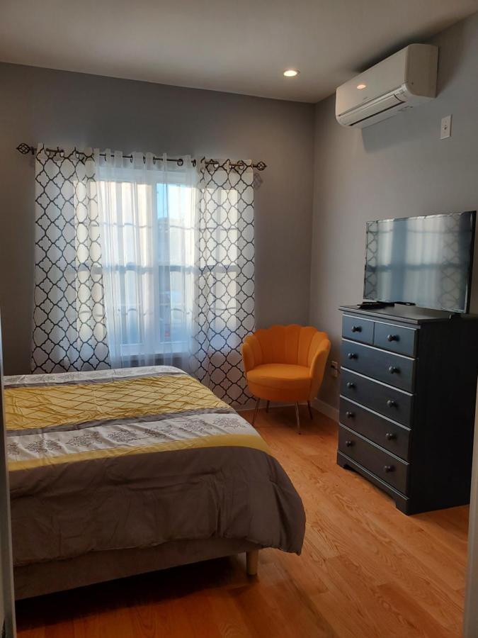 Located 10 Minutes From Jfk Airport Gasthuis New York